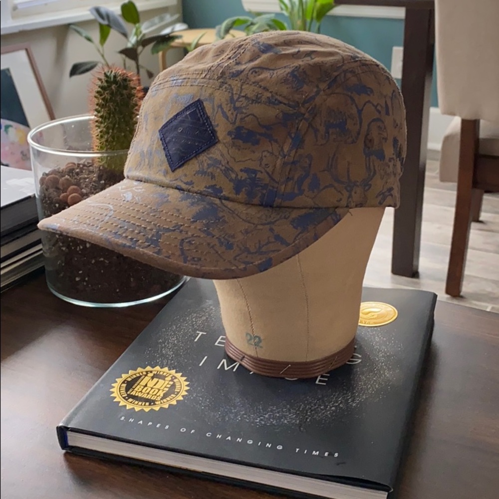 The North Face 5 Panel Klondike hat